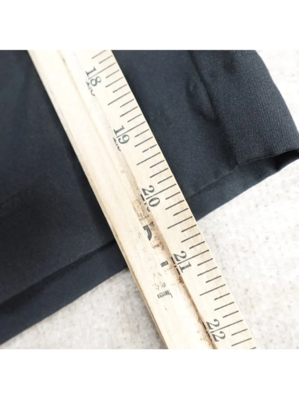 Extracurricular Mens Shorts 36 Black Solid 10